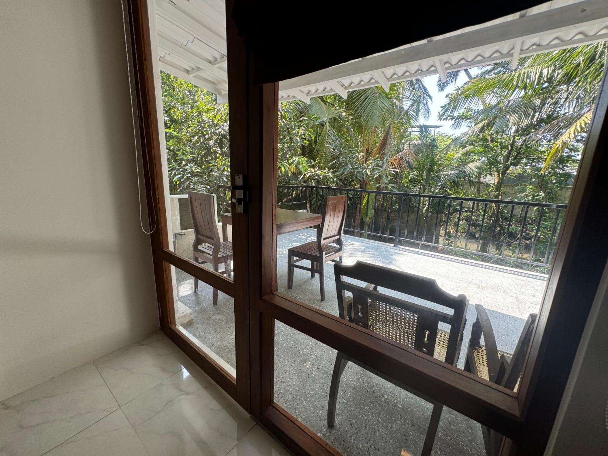 Brinkhouse Guesthouse , Unawatuna Beach Eksteriør bilde