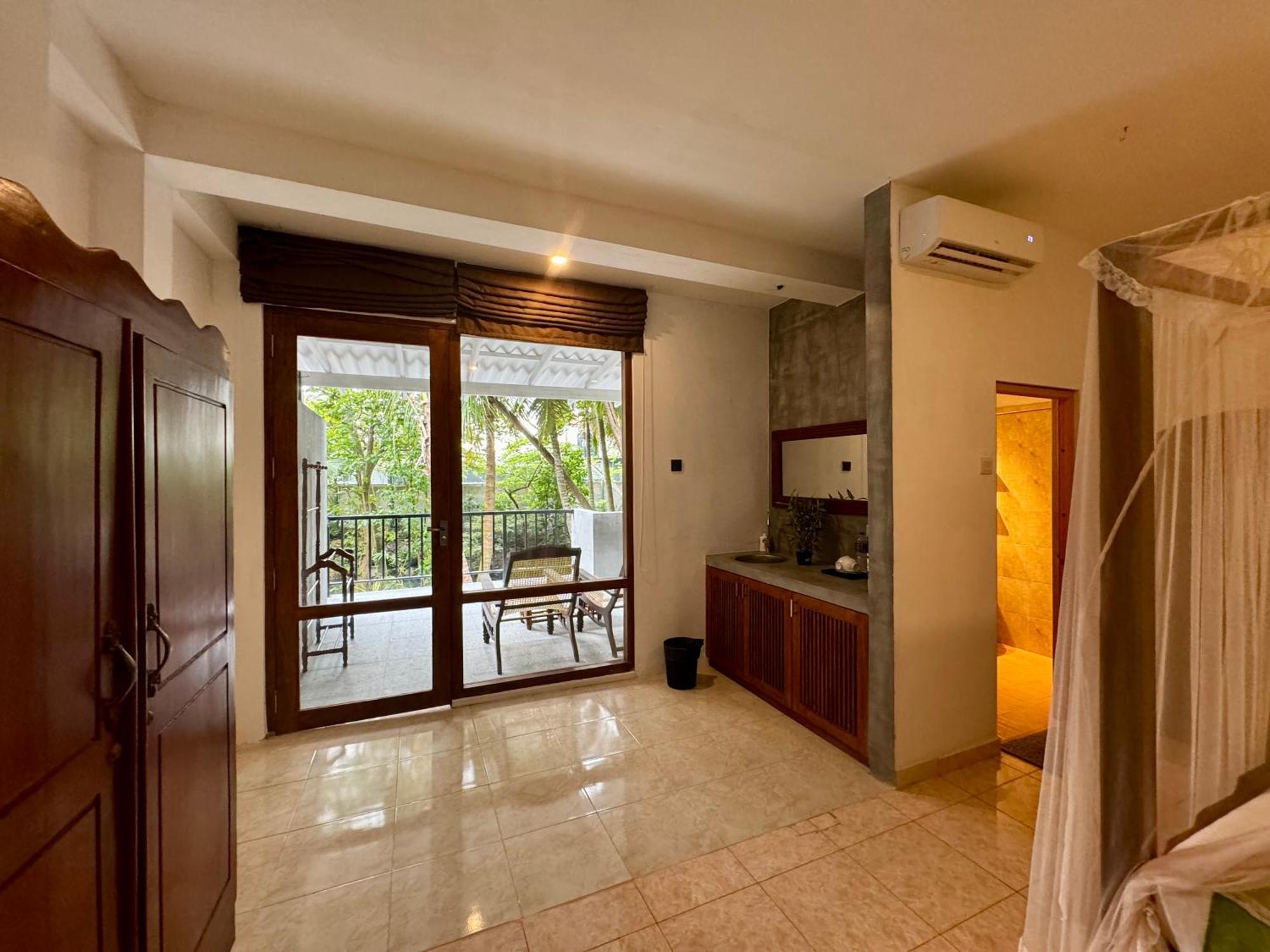 Brinkhouse Guesthouse , Unawatuna Beach Eksteriør bilde