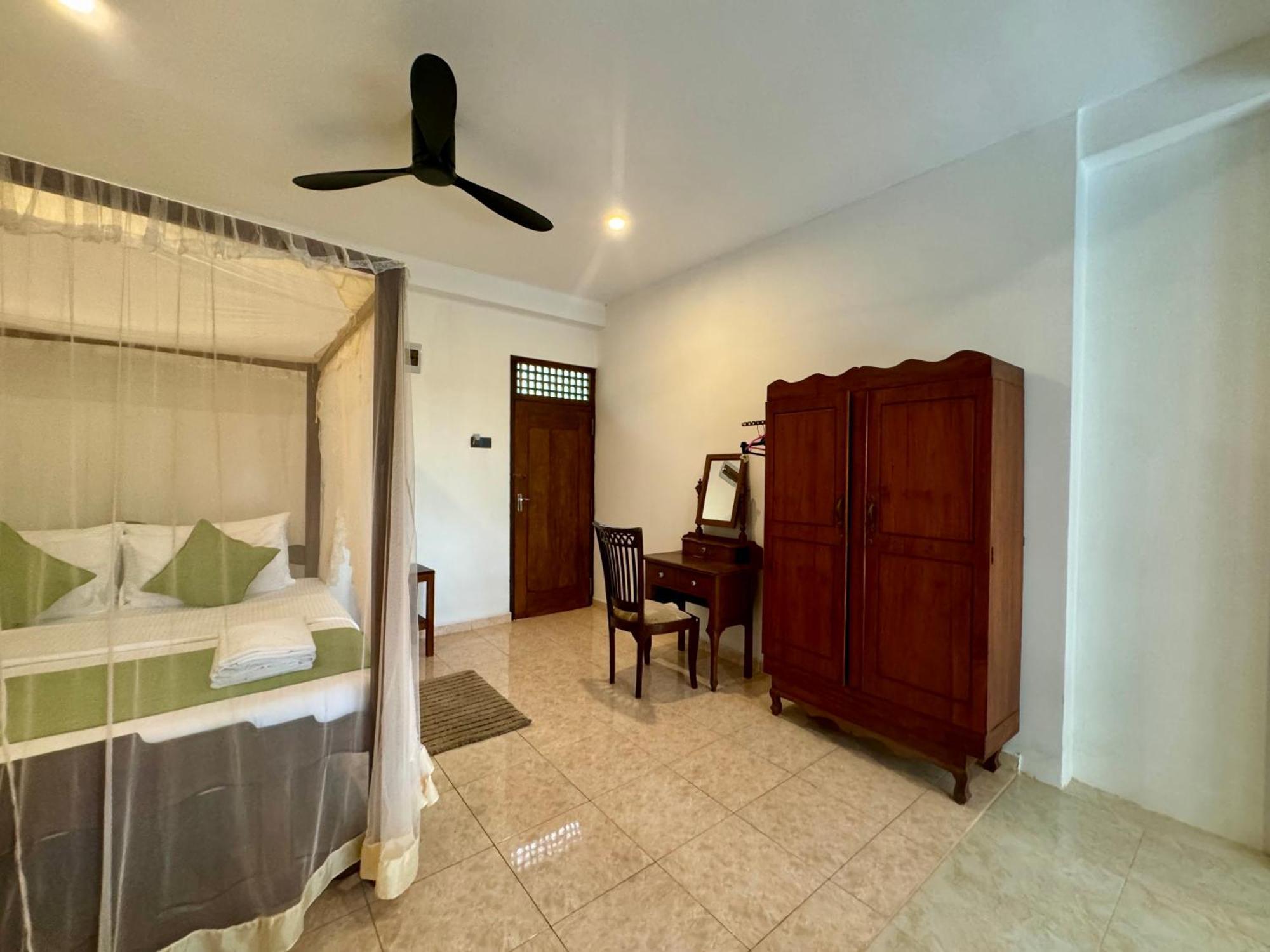 Brinkhouse Guesthouse , Unawatuna Beach Eksteriør bilde