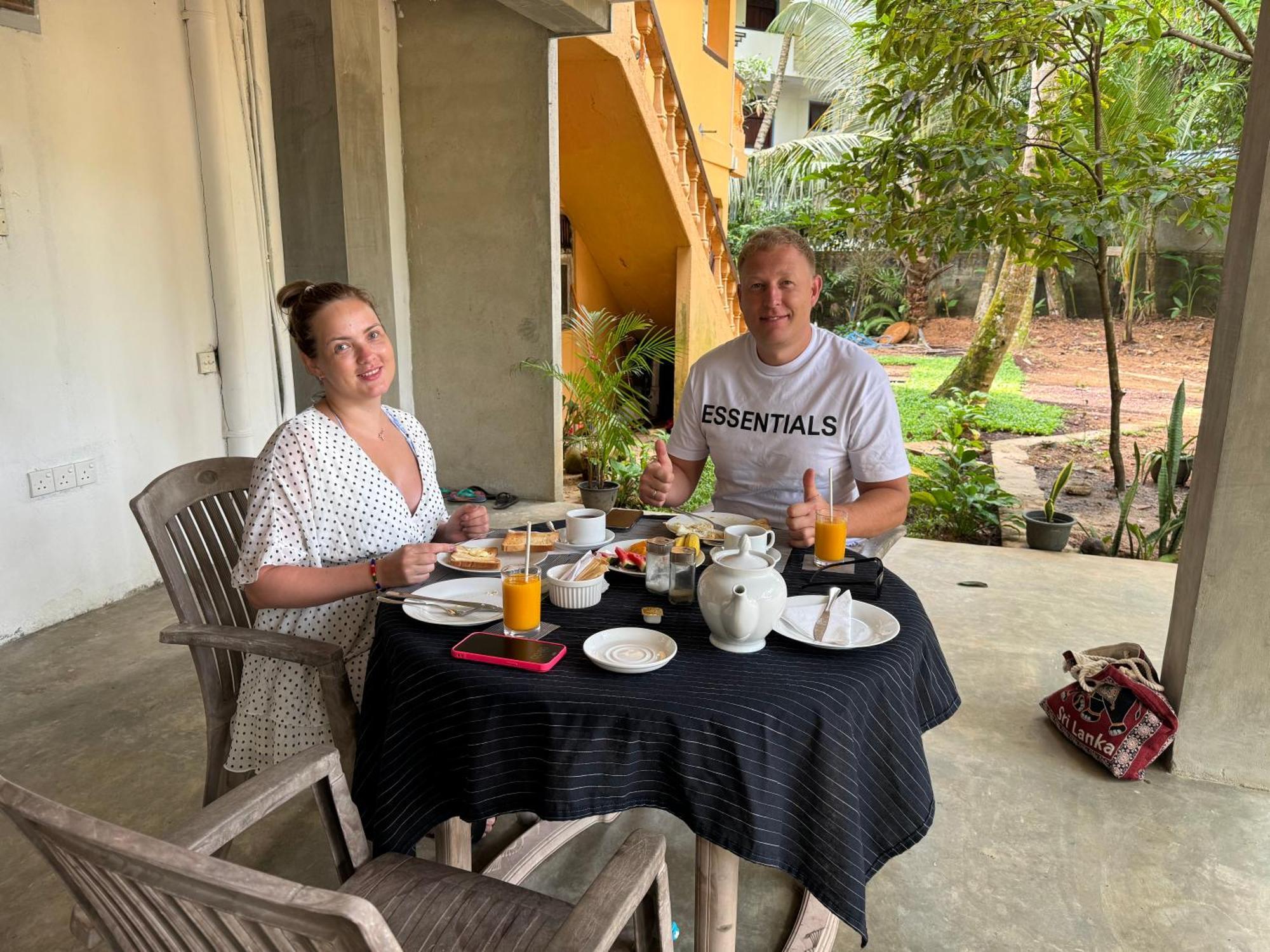 Brinkhouse Guesthouse , Unawatuna Beach Eksteriør bilde