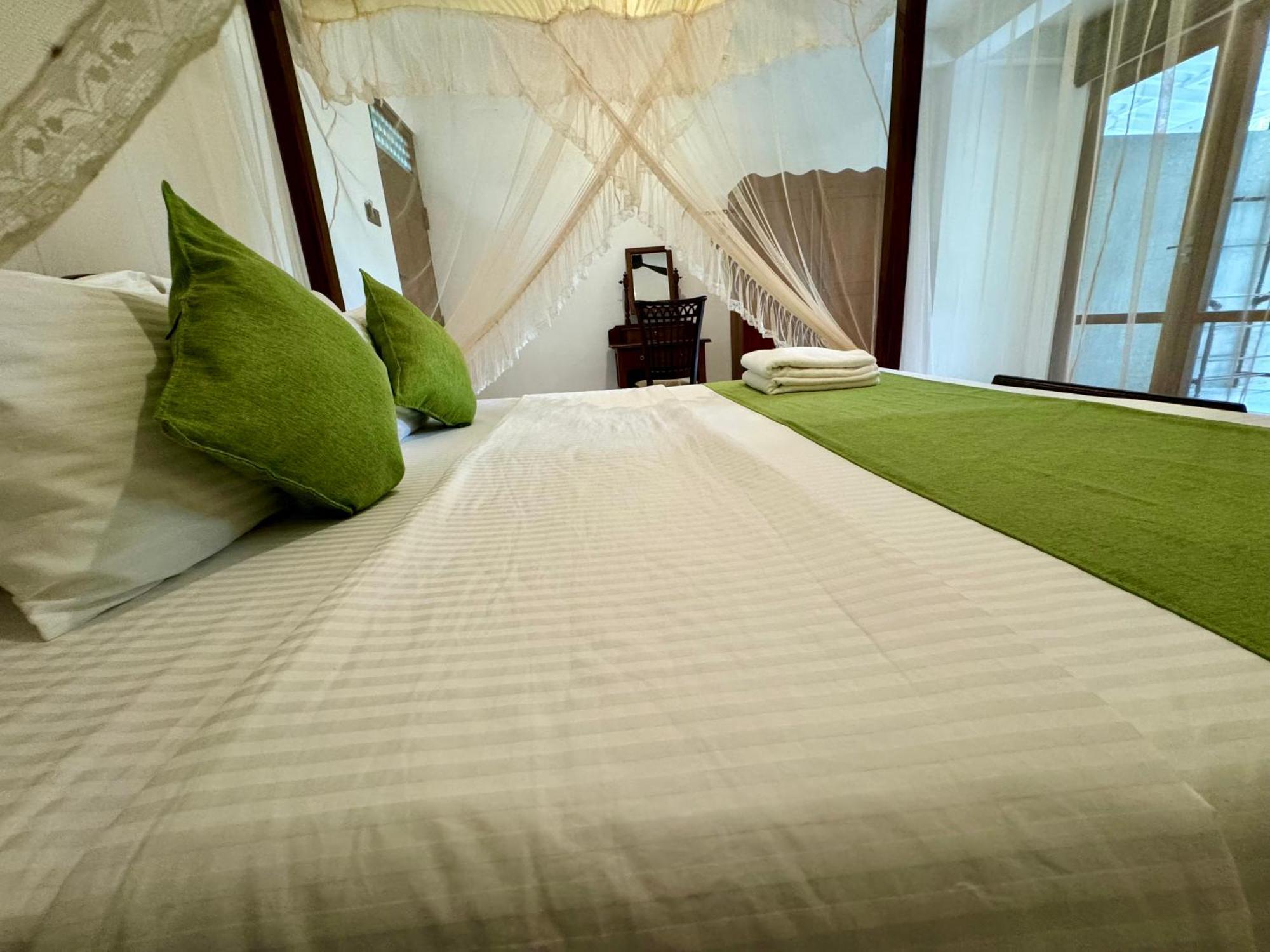 Brinkhouse Guesthouse , Unawatuna Beach Eksteriør bilde