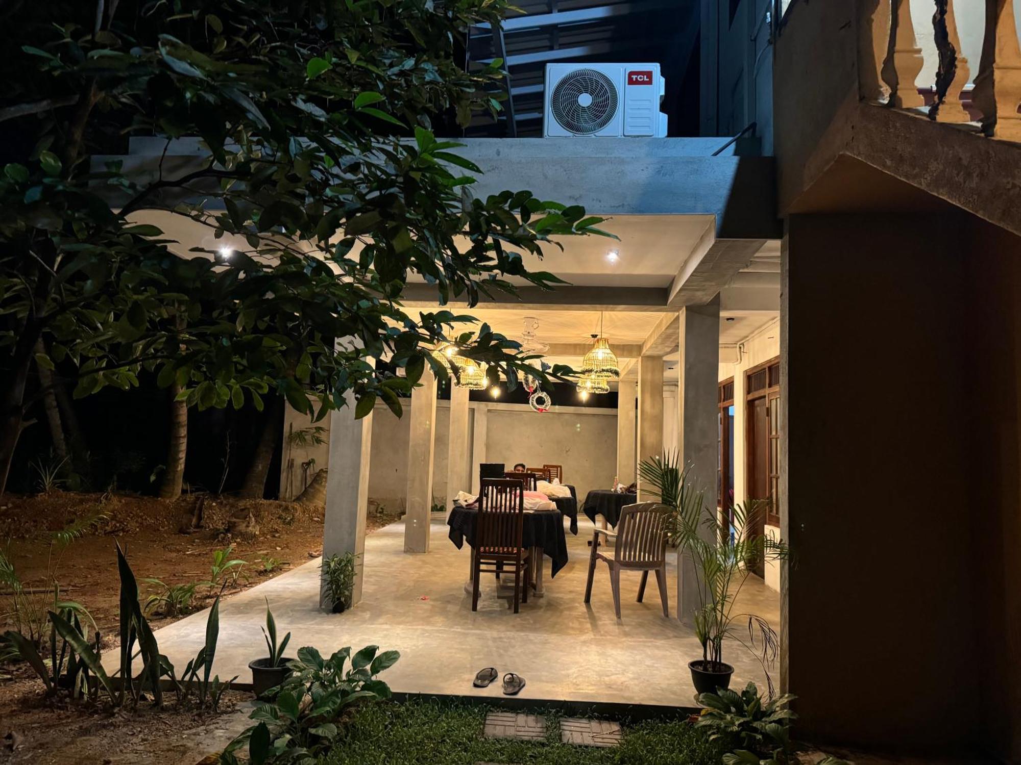 Brinkhouse Guesthouse , Unawatuna Beach Eksteriør bilde